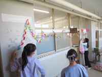 1年生の教室装飾をしてくれました