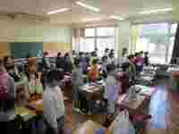 校歌斉唱(始業式)