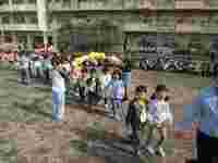 1年生入場(首にはメダル)