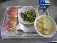 今日の給食です
