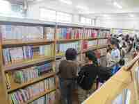 読みたい本を探します