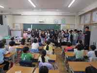 弟学級に集合しました