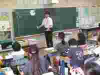 説明する小野先生